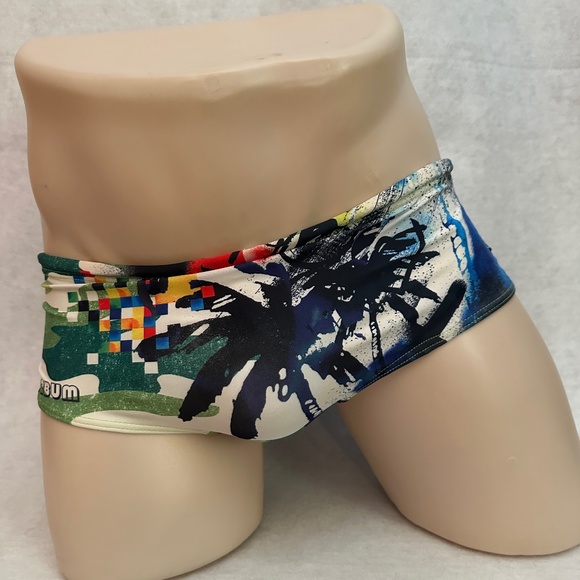 Aussiebum Square Cut Swim Briefs 30-38" waist Nylon / spandex Gently worn - Picture 4 of 4